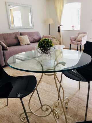 Апартаменты Lux Apartments Петровац Апартаменты с 1 спальней-1