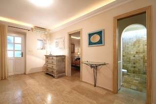 Апартаменты Lux Apartments Петровац Апартаменты с 2 спальнями и видом на море-10